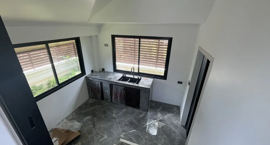 For sale 6 bedrooms villa in Thai Mueang, Phang Nga