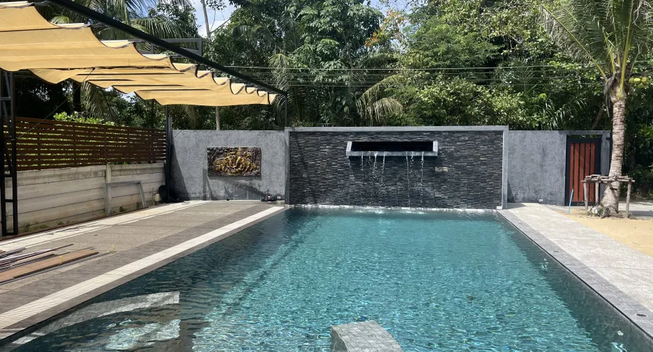 For sale 6 bedrooms villa in Thai Mueang, Phang Nga