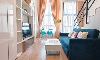 Wohnung zur Miete mit Studio in Huai Khwang, Bangkok