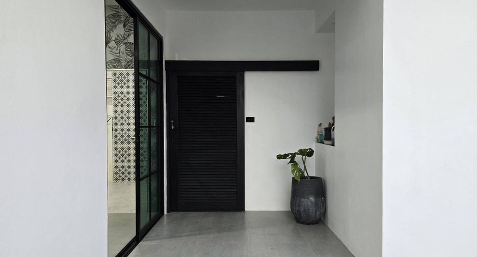For sale and for rent 3 bedrooms villa in Thai Mueang, Phang Nga