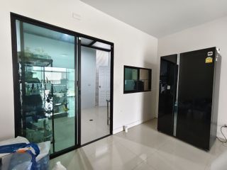 For sale 3 bedrooms townhouse in Prawet, Bangkok