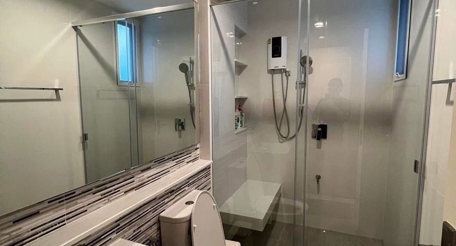 Casa en venta de 4 habitaciones en Mueang Chiang Mai, Chiang Mai