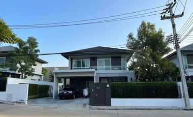 Haus zum Kauf mit 4 Zimmer in Mueang Chiang Mai, Chiang Mai