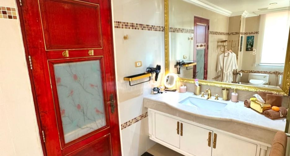 For sale and for rent 2 bedrooms condo in Bang Lamung, Chonburi