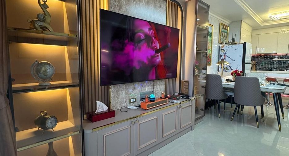 For sale and for rent 2 bedrooms condo in Bang Lamung, Chonburi
