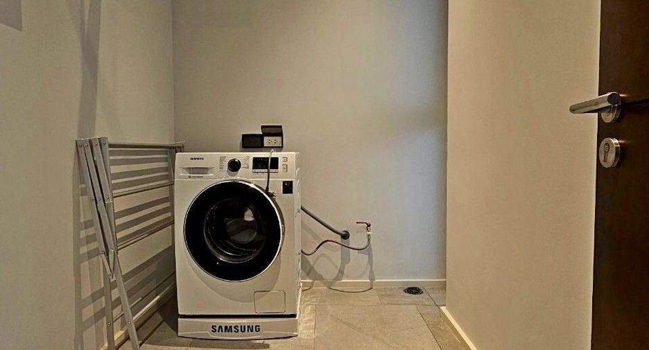 For sale and for rent 1 bed condo in Sattahip, Chonburi
