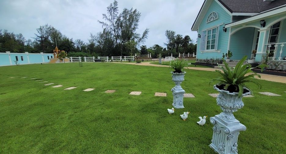 For sale 3 bedrooms house in Takua Pa, Phang Nga