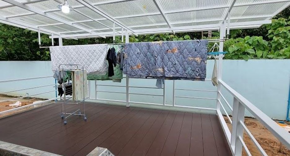 Haus zum Kauf mit 3 Zimmer in Takua Pa, Phang Nga