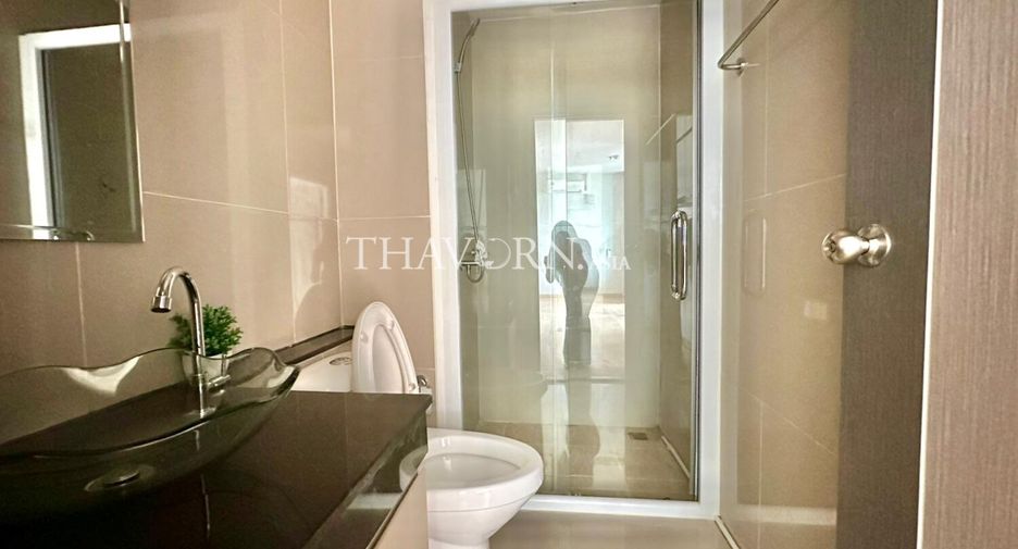 For sale 2 bedrooms condo in Jomtien, Pattaya