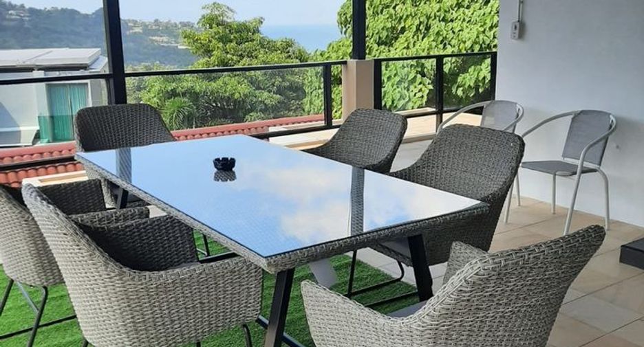 For sale 3 bedrooms villa in Kathu, Phuket