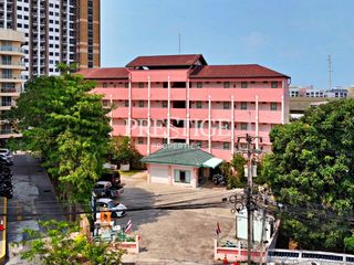 出售 50 卧室 商业空间 在 Bang Lamung, Chon Buri