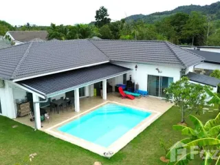 For sale 3 bedrooms villa in Takua Pa, Phang Nga