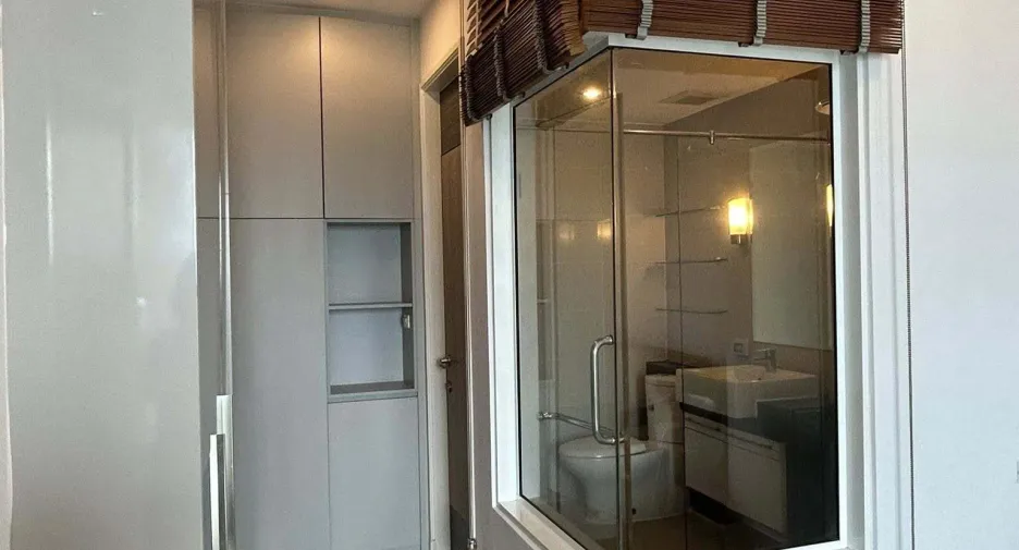 For sale 1 bed condo in Watthana, Bangkok