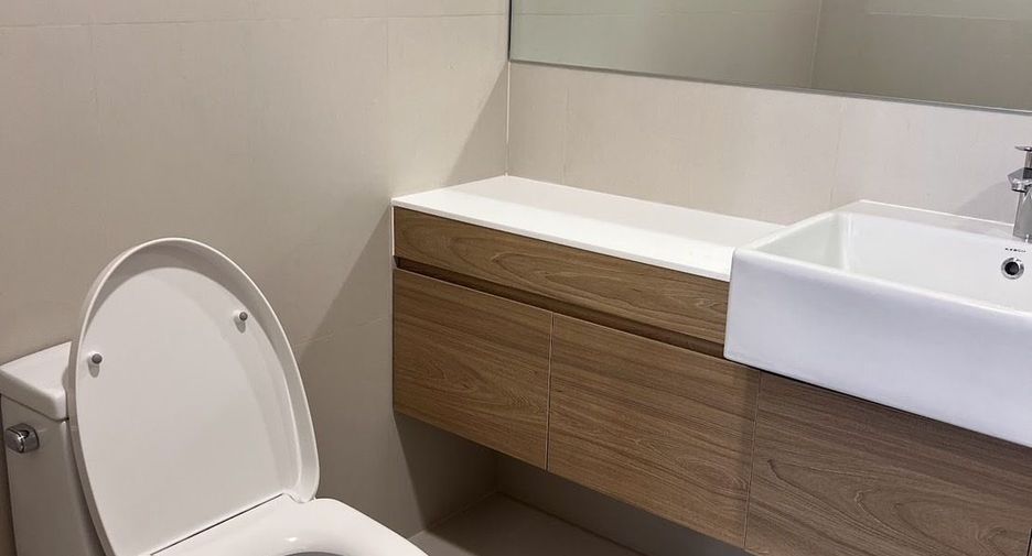 For rent 1 Beds condo in Khlong Toei, Bangkok