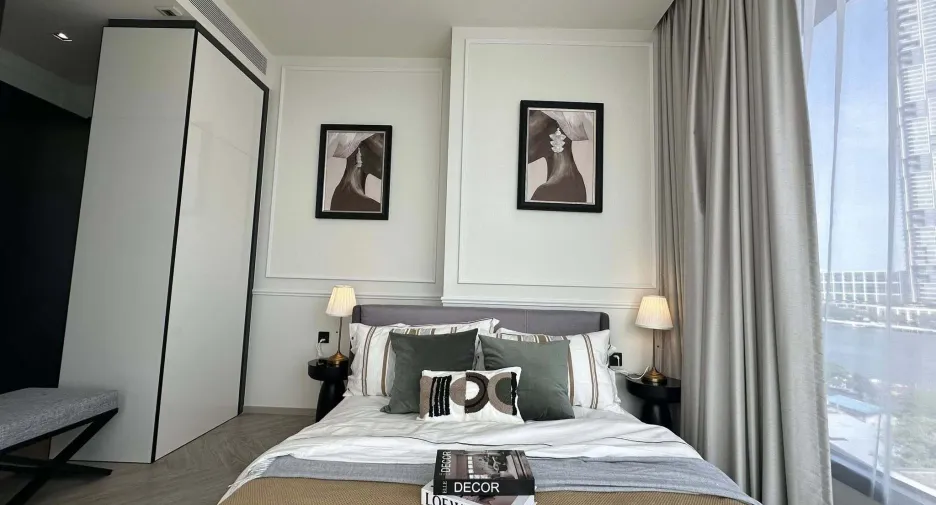 For rent 2 bedrooms condo in Khlong San, Bangkok