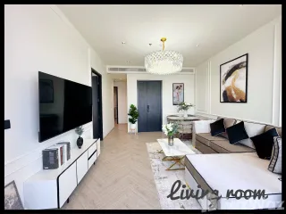 À louer 2 chambres condo à Khlong San, Bangkok