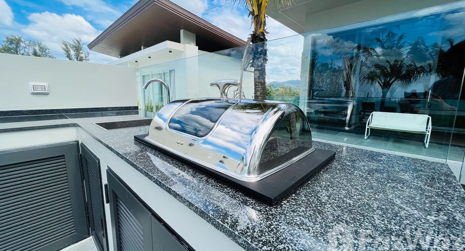 For rent 4 bedrooms villa in Takua Thung, Phang Nga