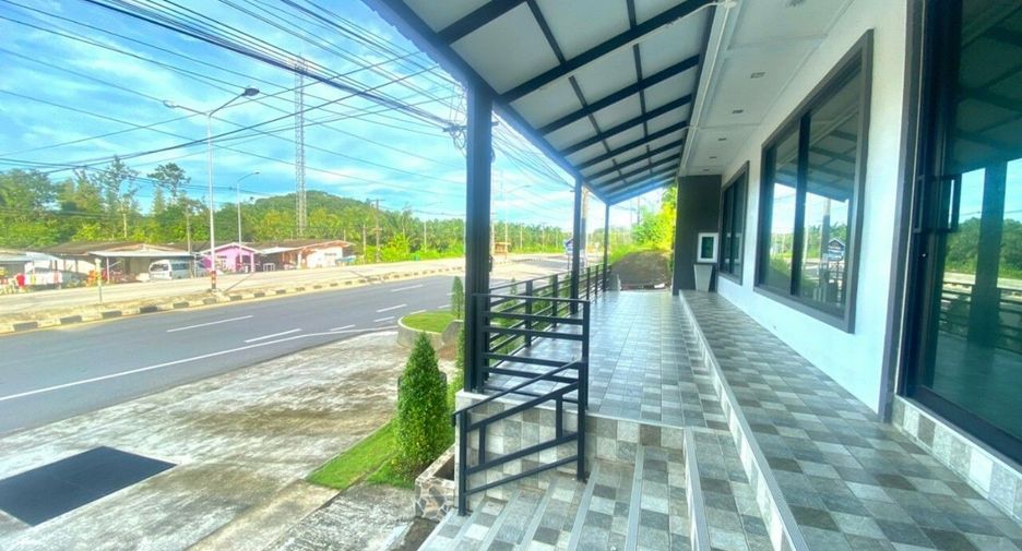 For sale 5 bedrooms house in Thai Mueang, Phang Nga
