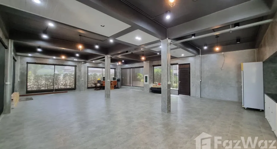 For sale 5 bedrooms house in Thai Mueang, Phang Nga