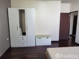 Casa en alquiler de 3 habitaciones en Watthana, Bangkok