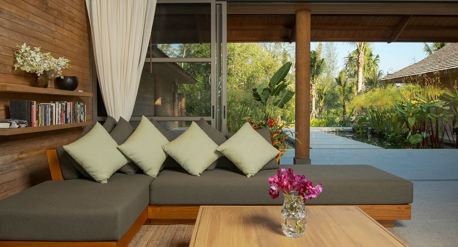 For sale 5 bedrooms villa in Takua Thung, Phang Nga