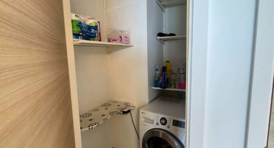 For sale 2 bedrooms condo in Jomtien, Pattaya