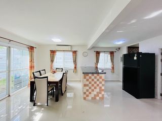 À louer 3 chambres maison à Bang Lamung, Chonburi