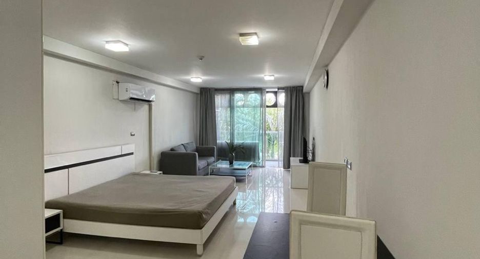 For sale studio condo in Bang Lamung, Chonburi