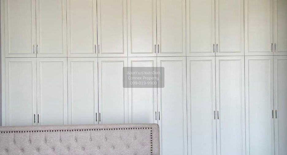 For rent 3 bedrooms condo in Bang Kho Laem, Bangkok