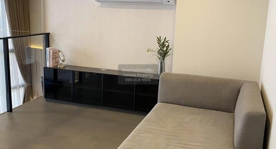 For rent 2 bedrooms condo in Bang Rak, Bangkok