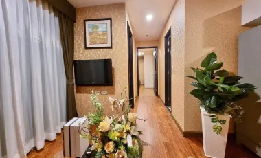 For rent 2 bedrooms condo in Din Daeng, Bangkok