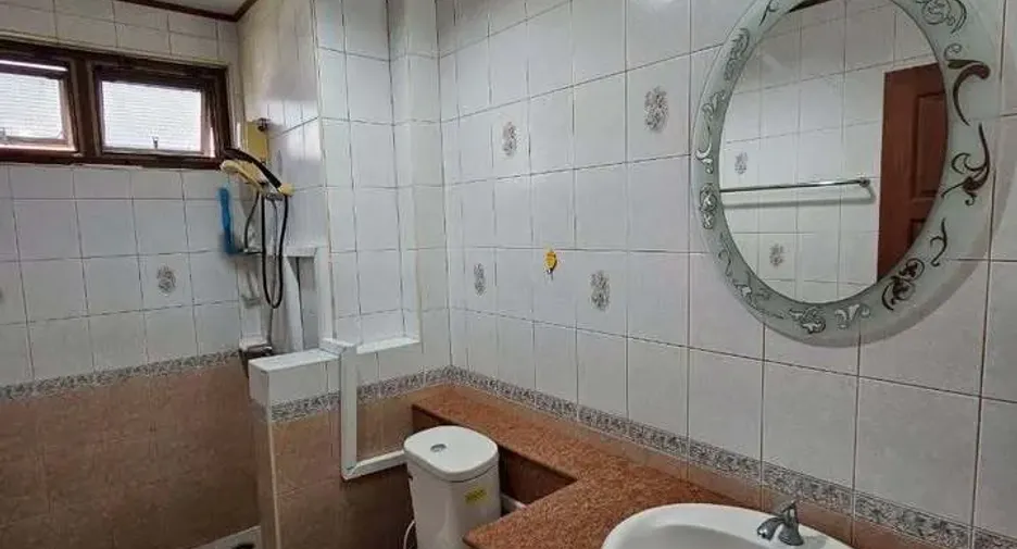 出租 7 卧室 独立屋 在 Wang Thong Lang, 曼谷