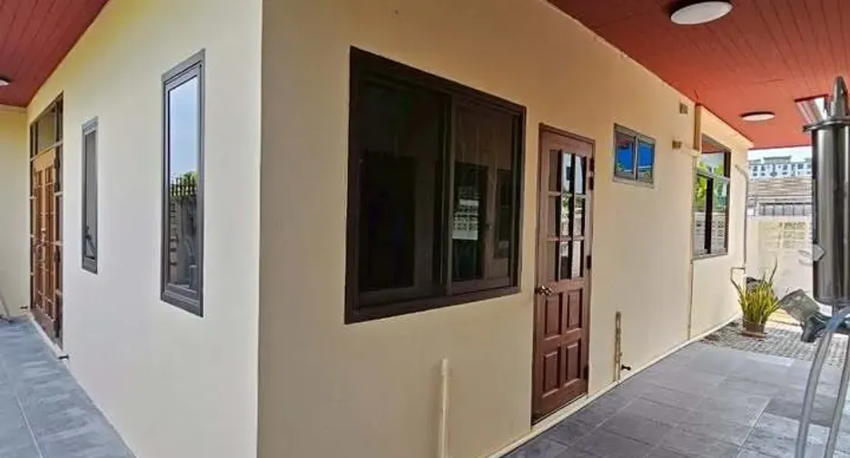 出租 7 卧室 独立屋 在 Wang Thong Lang, 曼谷