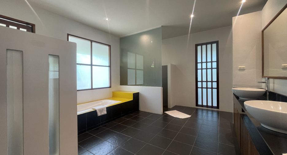 For sale and for rent 3 bedrooms villa in Thalang, Phuket