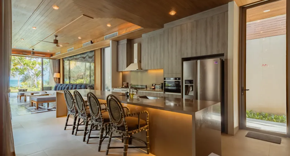 For sale 5 bedrooms villa in Takua Thung, Phang Nga