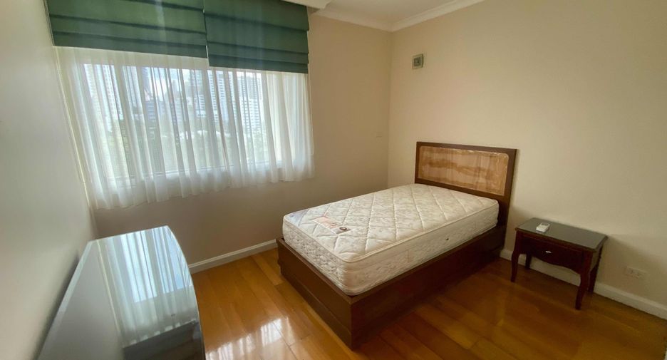 Wohnung zur Miete mit 3 Zimmer in Watthana, Bangkok