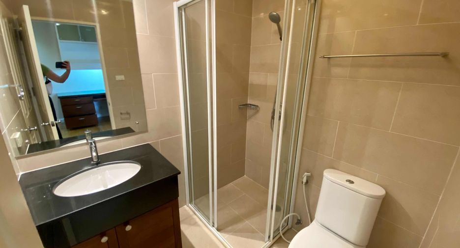 Wohnung zur Miete mit 3 Zimmer in Watthana, Bangkok