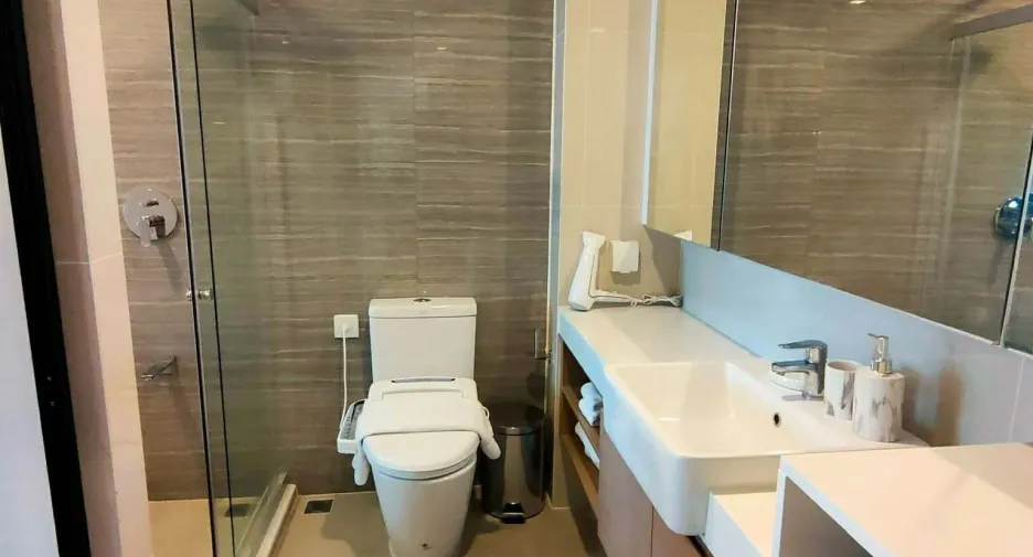 For sale and for rent 1 bed condo in Si Racha, Chonburi