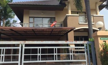 For sale 3 bedrooms house in Si Racha, Chonburi