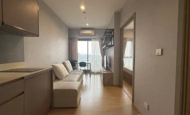 Condo en alquiler de 1 habitaciones en Bang Na, Bangkok