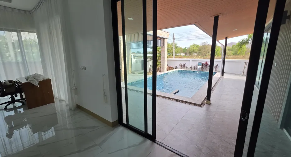 For sale 3 bedrooms house in Cha Am, Phetchaburi