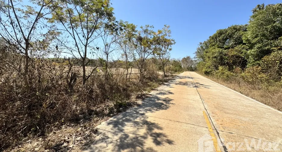For sale land in Phanna Nikhom, Sakon Nakhon