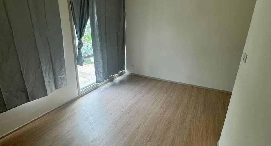 For sale 2 ベッドルーム townhouse in Sam Phran, Nakhon Pathom