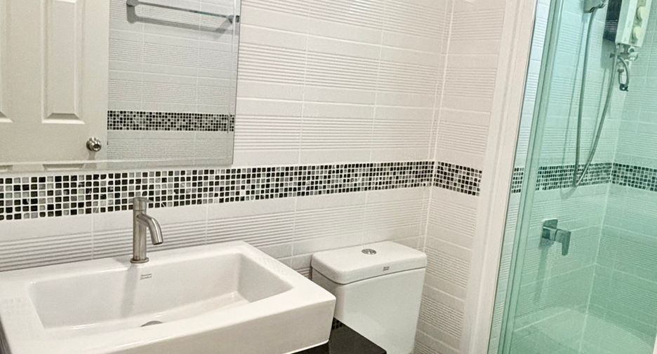 For sale 1 bed condo in Mueang Phuket, Phuket