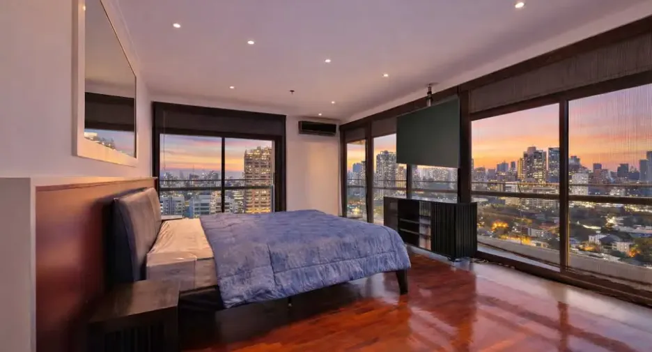 Wohnung zur Miete und zum Kauf mit 2 Zimmer in Sathon, Bangkok