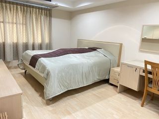 Продажа 3 спальни кондо в Щаттхана, Бангкок
