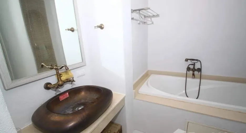 For rent 2 bedrooms condo in Hua Hin, Prachuap Khiri Khan