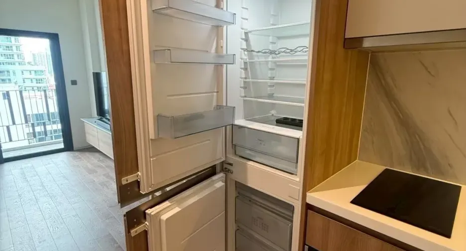 For rent 1 bed condo in Khlong Toei, Bangkok