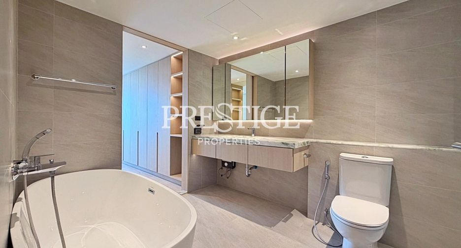 For sale 2 bedrooms condo in Bang Lamung, Chonburi