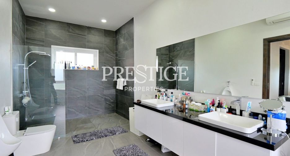For sale and for rent 7 bedrooms house in Bang Lamung, Chonburi